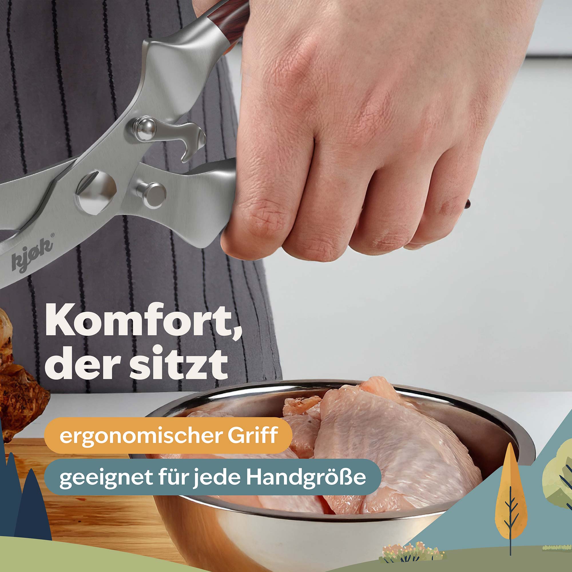 Hand greif um Geflügelschere, darunter ein Holzbrett mit einer Schüssel, gefüllt mit rohem Geflügel