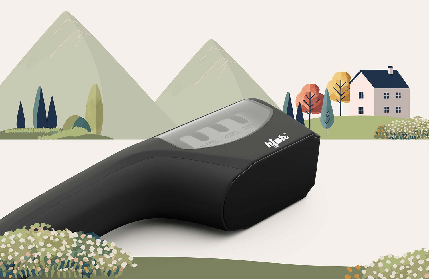 Messerschärfer liegt mit Kappe auf der Seite und gibt Blick auf rutschfeste Unterseite frei, im Hintergrund Natur